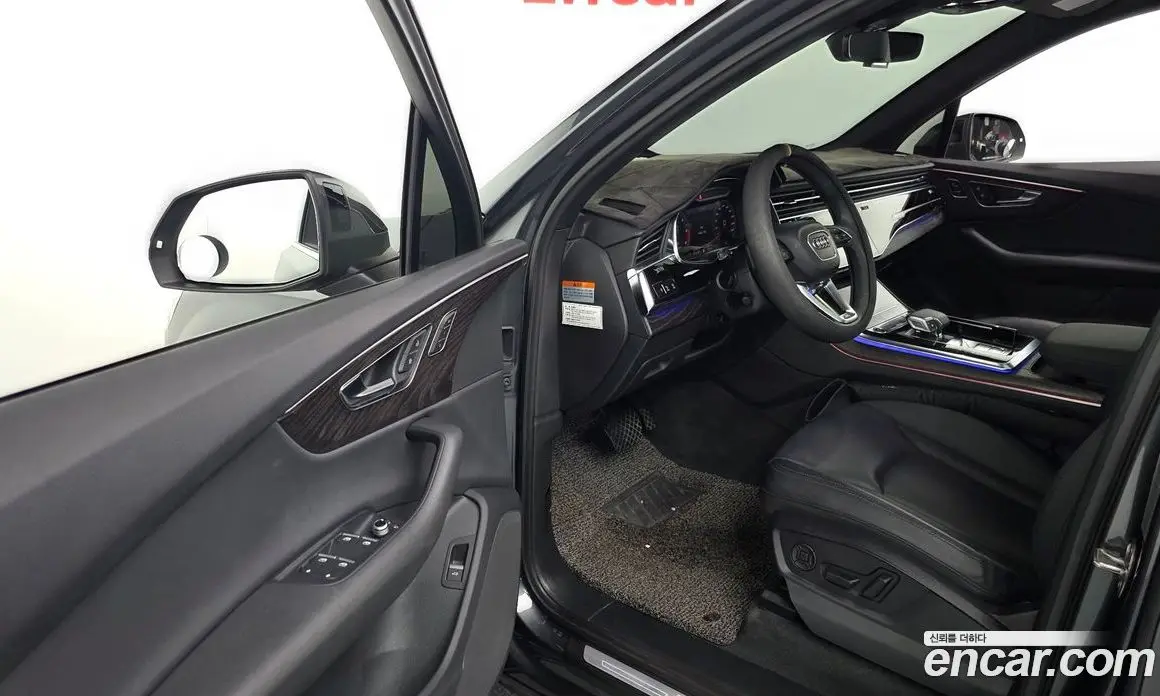 Audi Q7 2021 3.0 автомат (гидро), фото 13