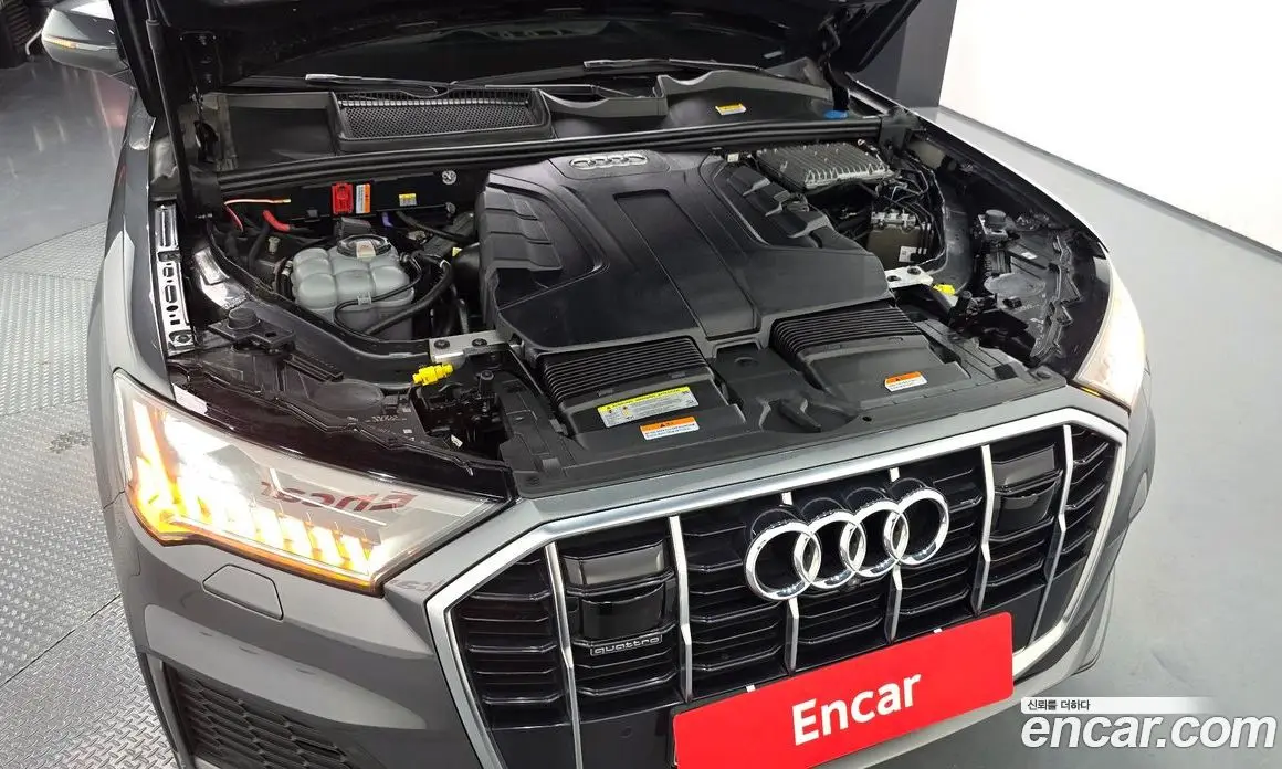 Audi Q7 2021 3.0 автомат (гидро), фото 6