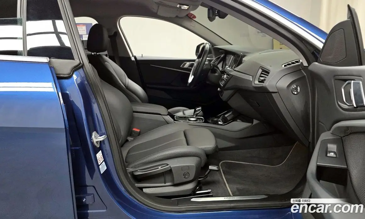 BMW 2 серия 2023 2.0 автомат (гидро), фото 15 BMW 2 серия 2023 2.0 автомат (гидро), фото 15