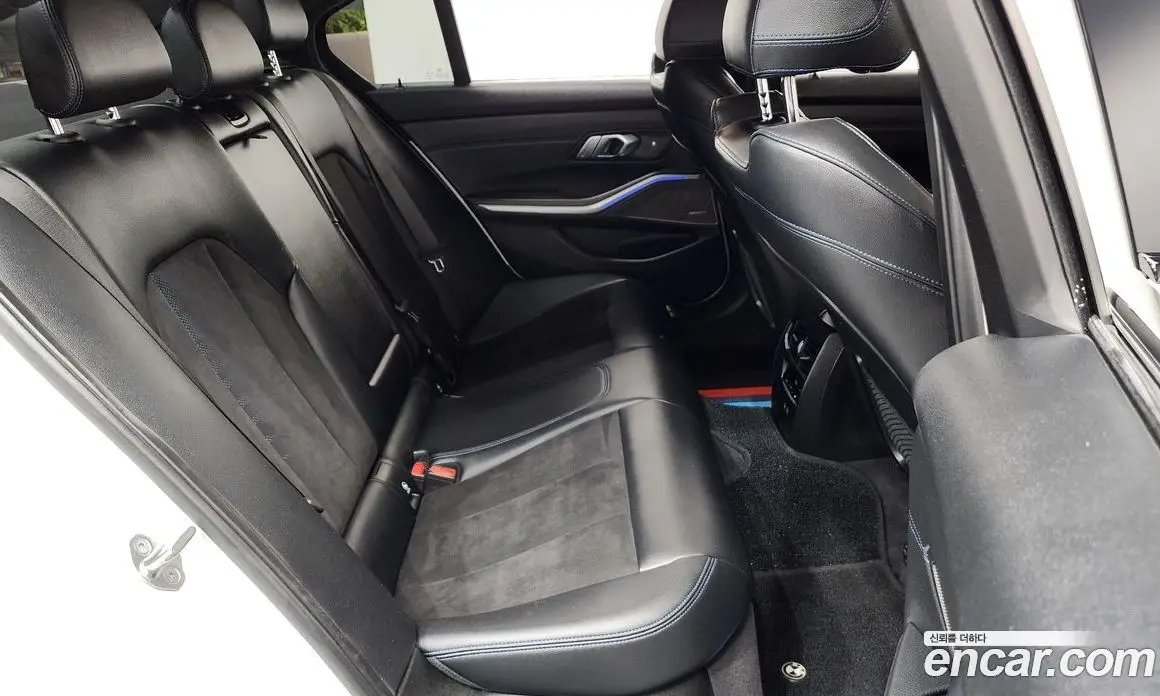 BMW 3 серия 2021 2.0 автомат (гидро), фото 17 BMW 3 серия 2021 2.0 автомат (гидро), фото 17