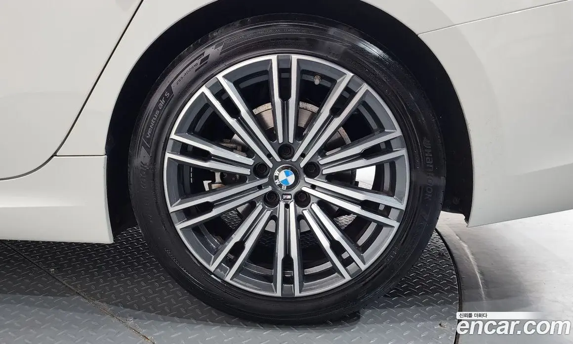 BMW 3 серия 2021 2.0 автомат (гидро), фото 7 BMW 3 серия 2021 2.0 автомат (гидро), фото 7