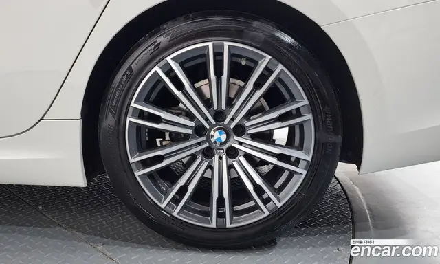 BMW 3 серия 2021 2.0 автомат (гидро), миниатюра 7 BMW 3 серия 2021 2.0 автомат (гидро), миниатюра 7