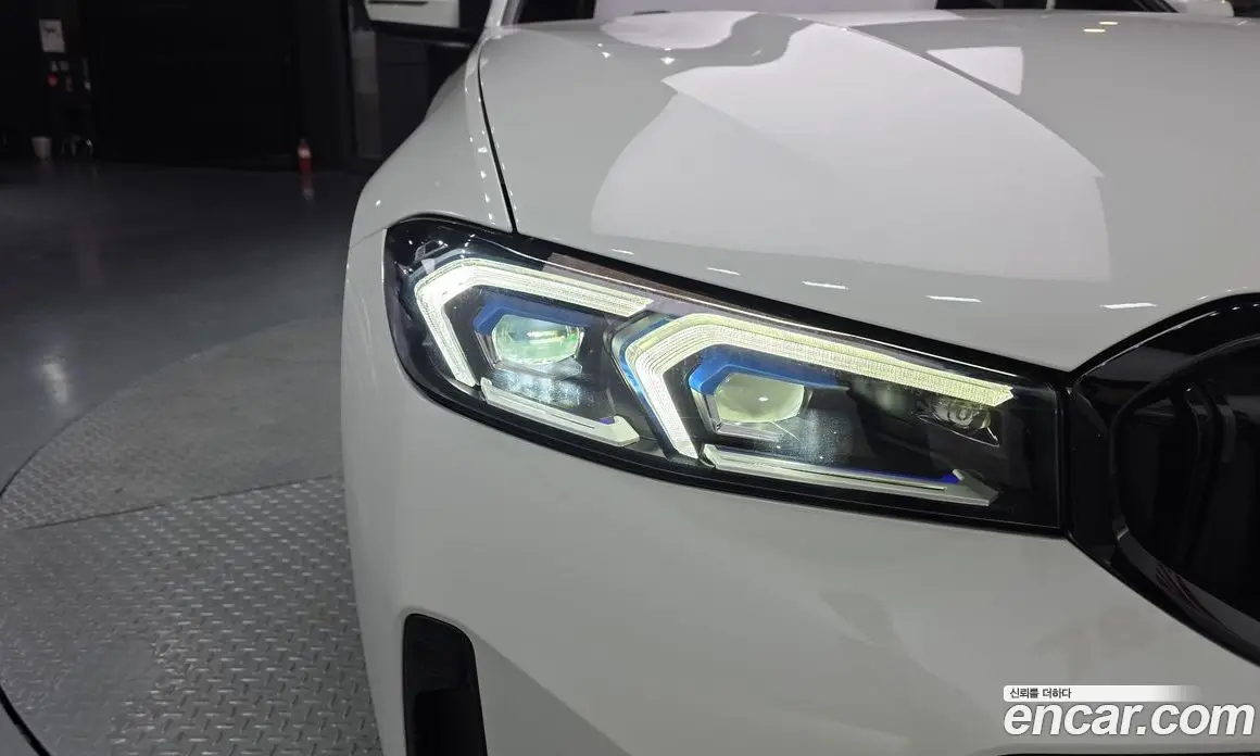 BMW 3 серия 2023 2.0 автомат (гидро), фото 8