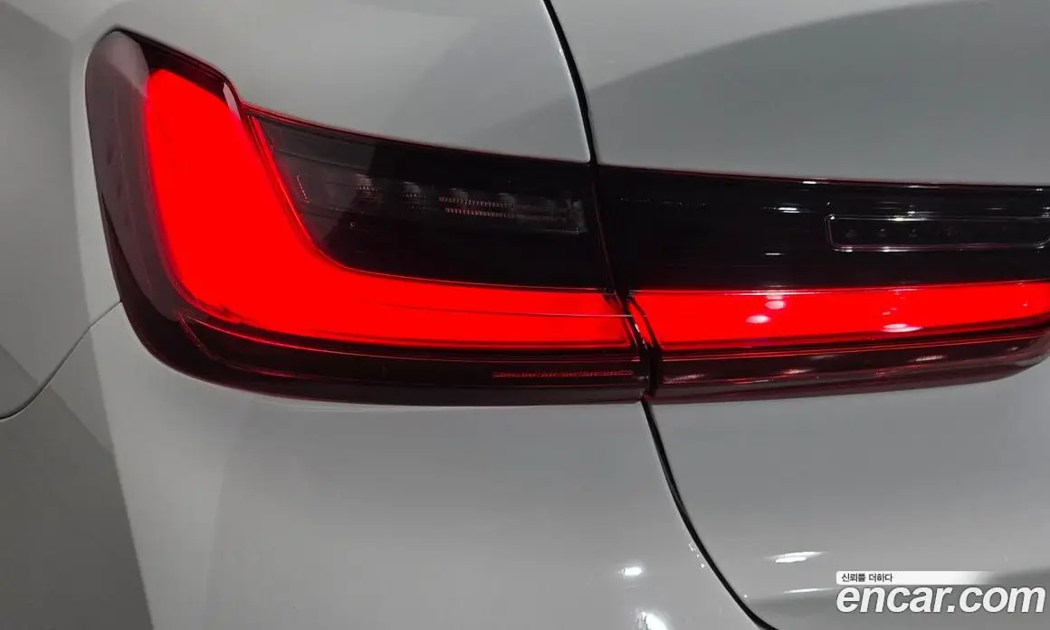 BMW 3 серия 2024 3.0 автомат (гидро), фото 8 BMW 3 серия 2024 3.0 автомат (гидро), фото 8