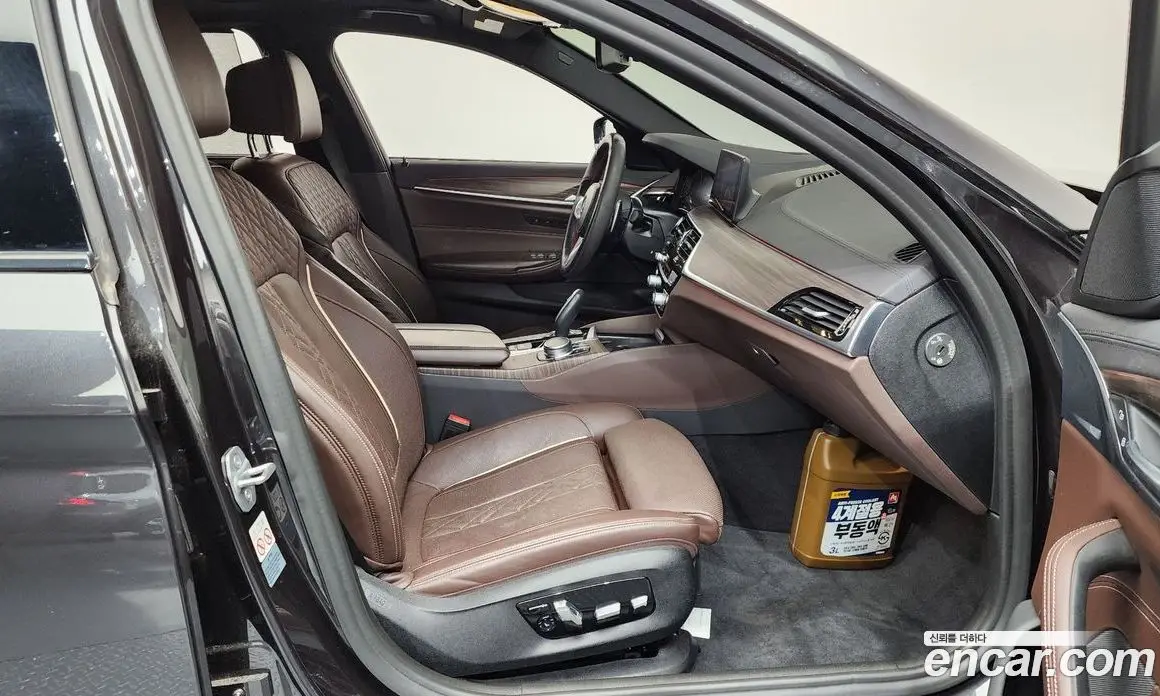 BMW 5 серия 2019 2.0 автомат (гидро), фото 16 BMW 5 серия 2019 2.0 автомат (гидро), фото 16