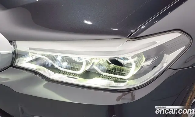 BMW 5 серия 2019 2.0 автомат (гидро), миниатюра 8 BMW 5 серия 2019 2.0 автомат (гидро), миниатюра 8