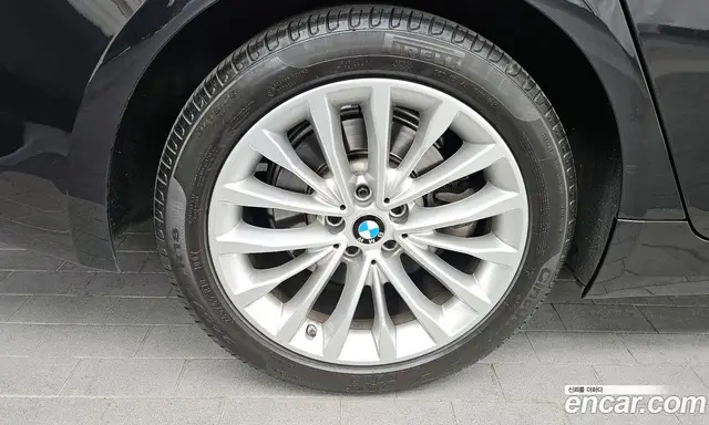 BMW 5 серия 2020 2.0 автомат (гидро), миниатюра 5 BMW 5 серия 2020 2.0 автомат (гидро), миниатюра 5
