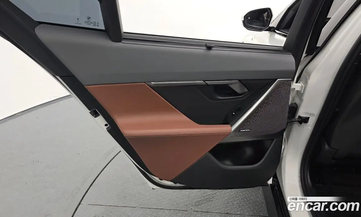 BMW 5 серия 2024 2.0 автомат (гидро), фото 14