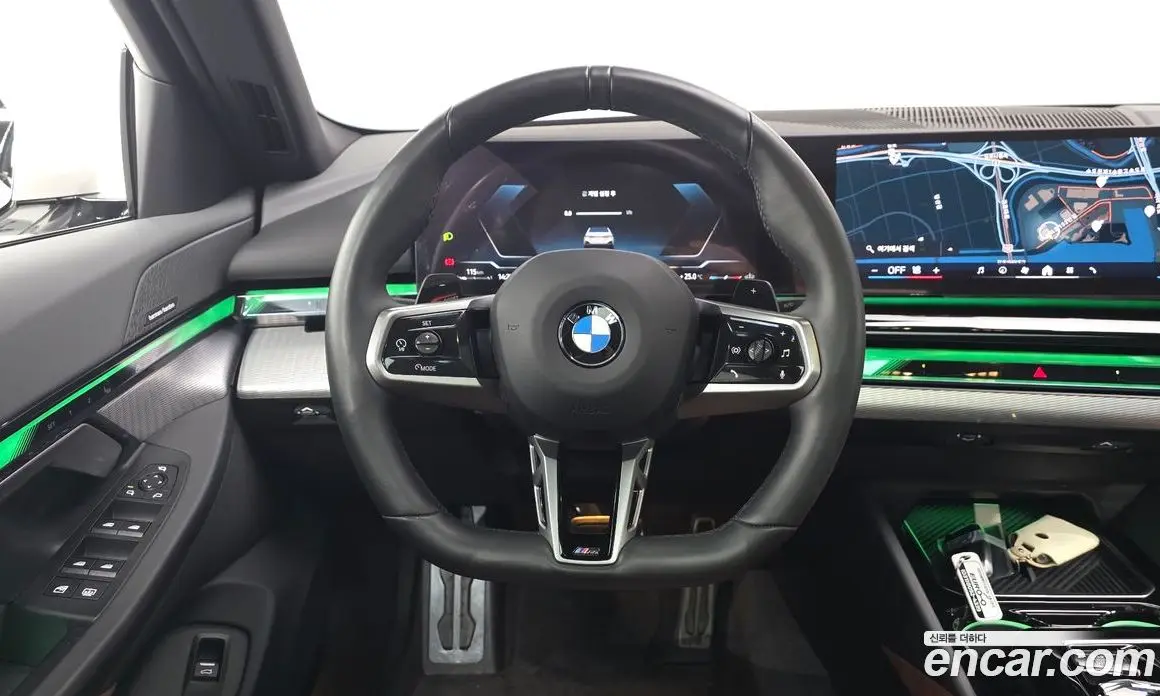 BMW 5 серия 2024 2.0 автомат (гидро), фото 17