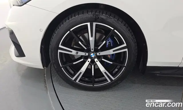 BMW 5 серия 2024 2.0 автомат (гидро), миниатюра 4