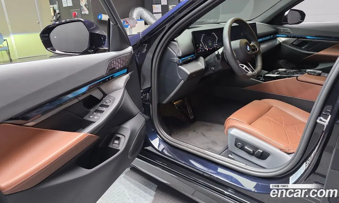 BMW 5 серия 2024 2.0 автомат (гидро), фото 13