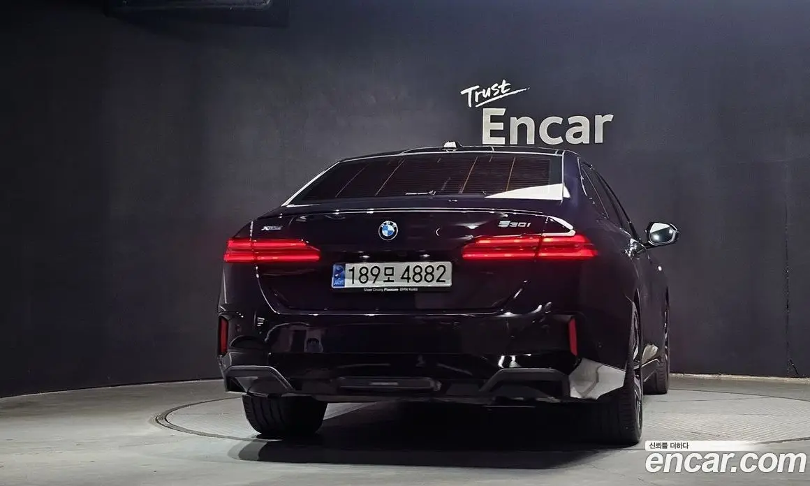 BMW 5 серия 2024 2.0 автомат (гидро), фото 4