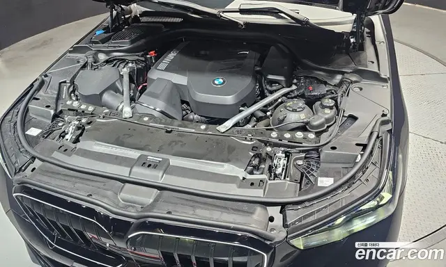 BMW 5 серия 2024 2.0 автомат (гидро), миниатюра 6