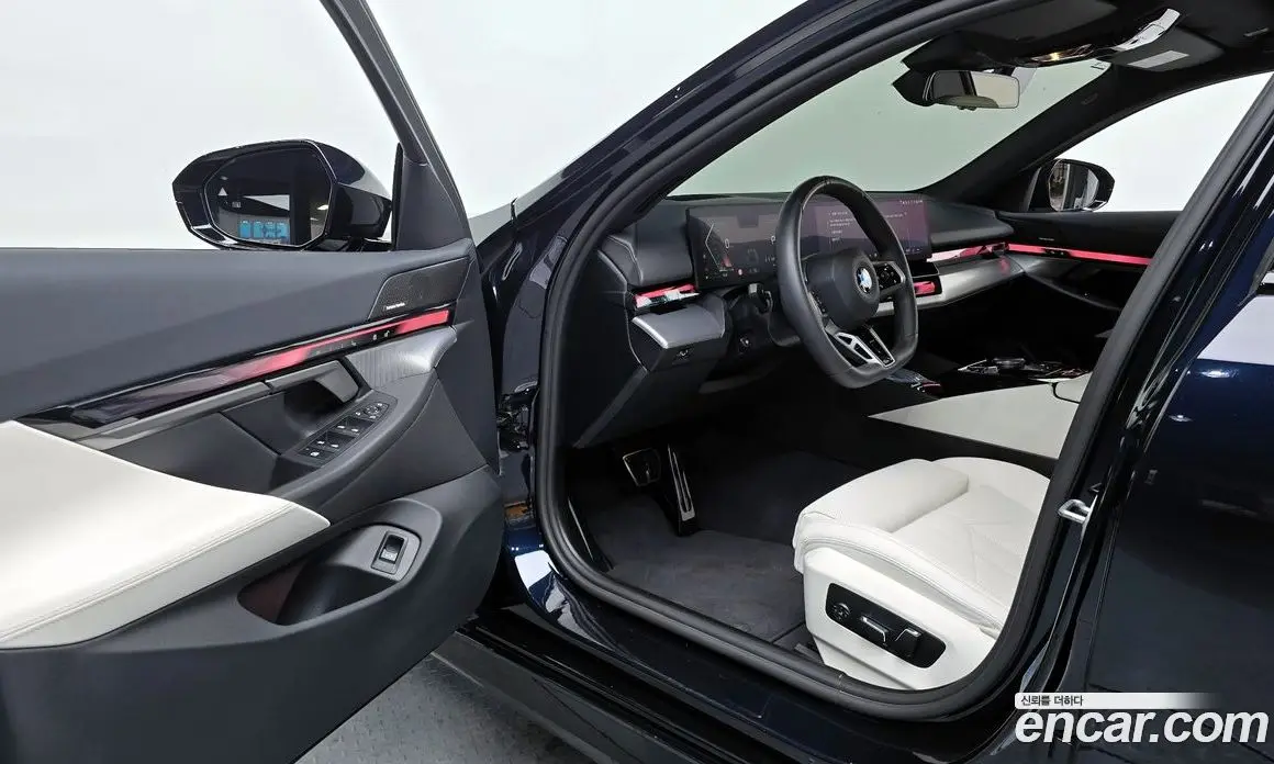 BMW 5 серия 2025 2.0 автомат (гидро), фото 13
