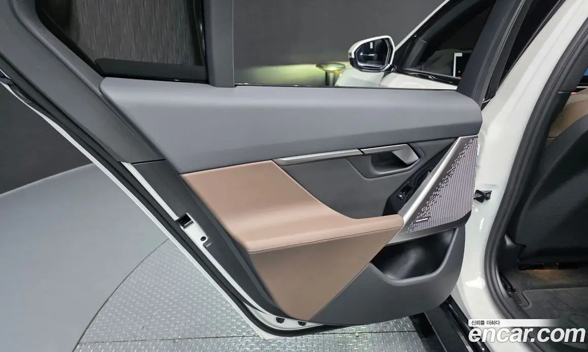 BMW 5 серия 2026 2.0 автомат (гидро), фото 14