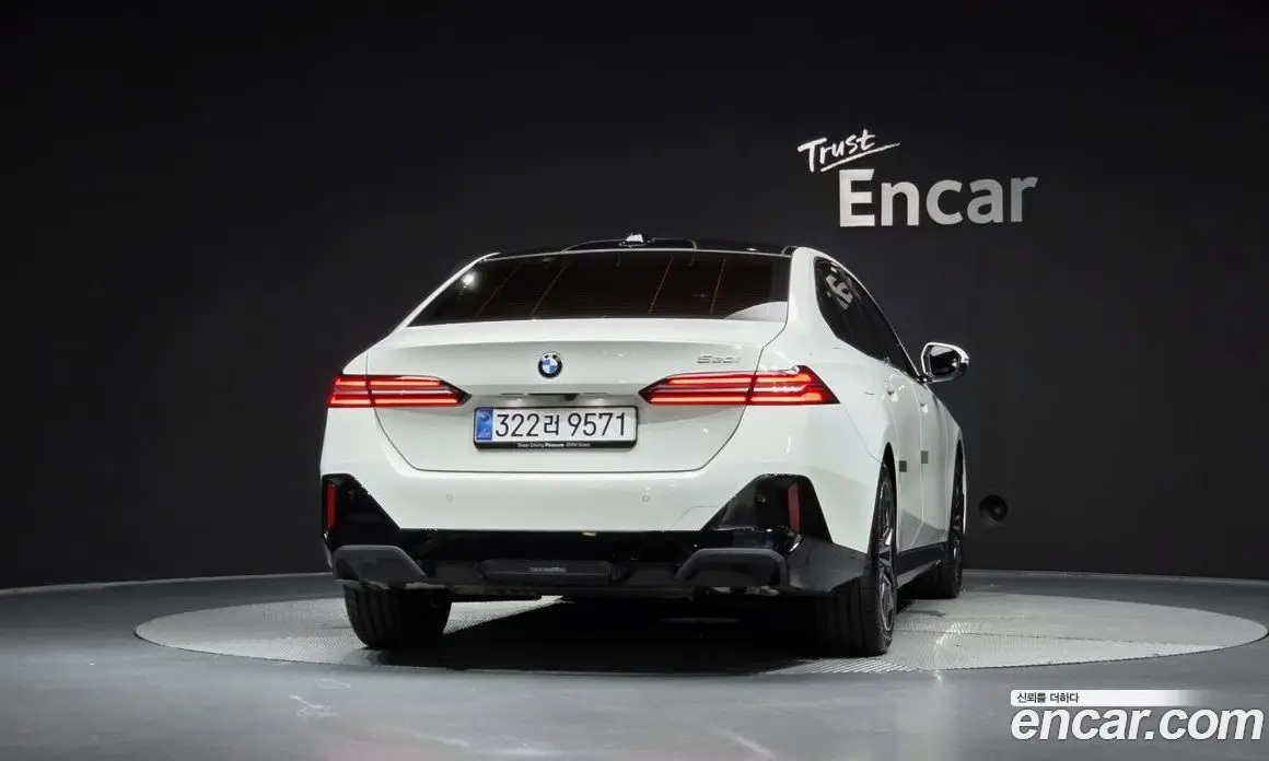 BMW 5 серия 2026 2.0 автомат (гидро), фото 3