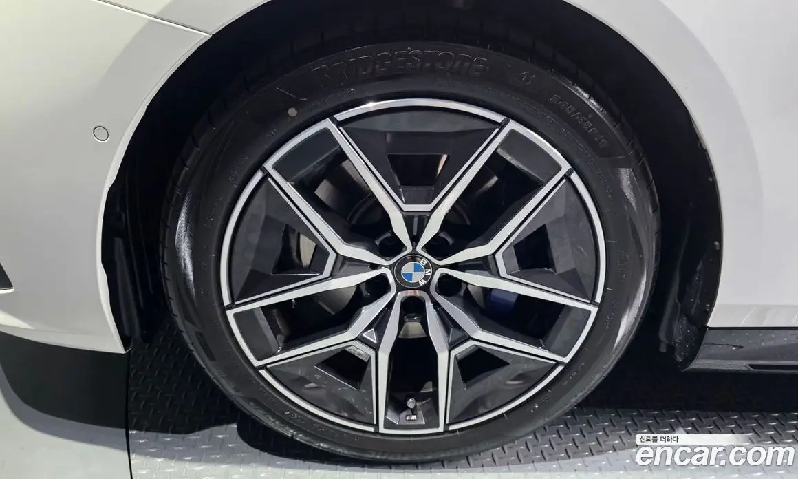 BMW 5 серия 2026 2.0 автомат (гидро), фото 4