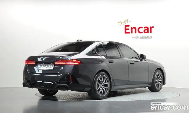 BMW 5 серия, 2026, 12 065 км