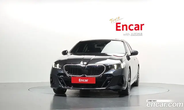 BMW 5 серия 2026 2.0 автомат (гидро), миниатюра 2