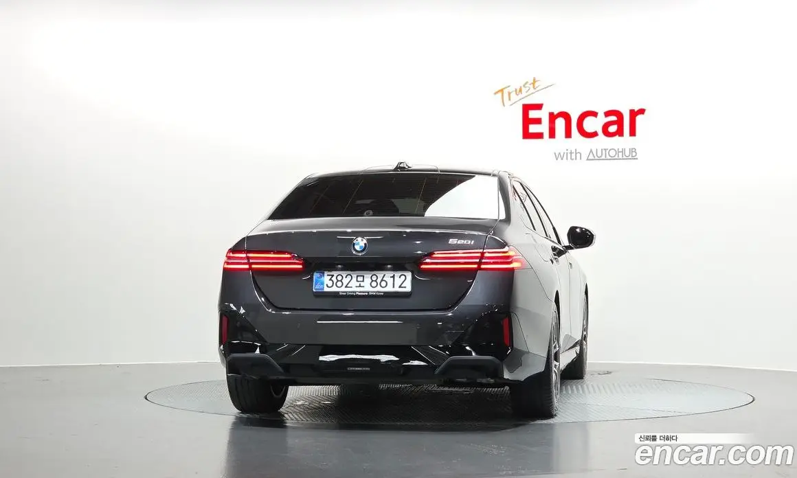 BMW 5 серия 2026 2.0 автомат (гидро), фото 3