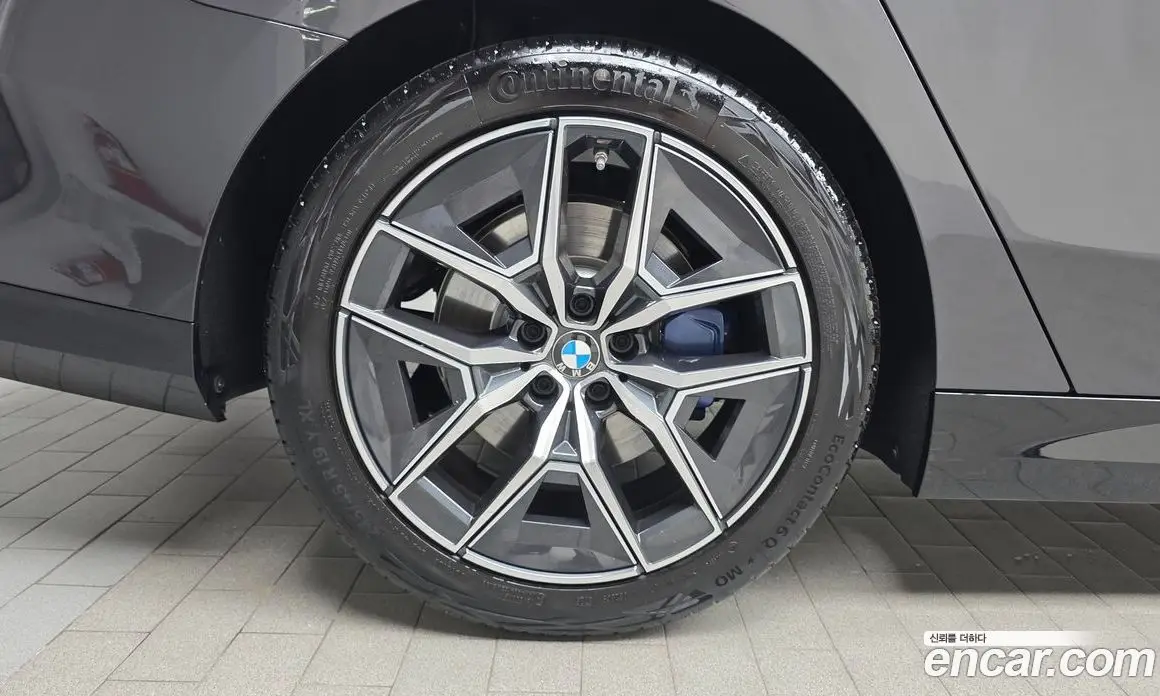 BMW 5 серия 2026 2.0 автомат (гидро), фото 4