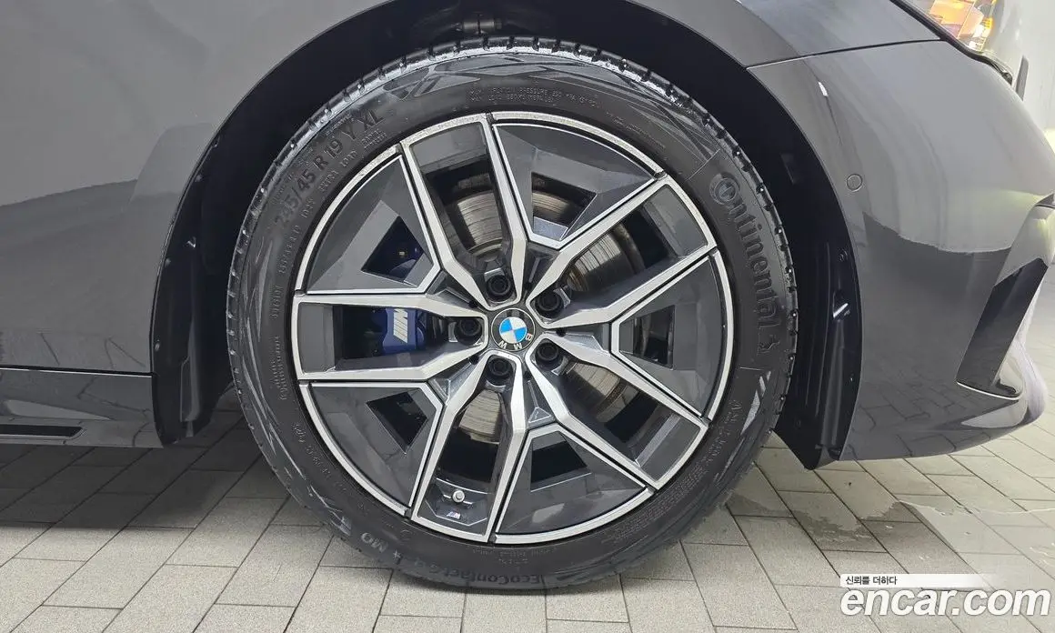 BMW 5 серия 2026 2.0 автомат (гидро), фото 6