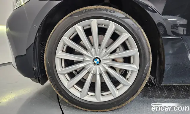 BMW 6 серия 2023 2.0 автомат (гидро), миниатюра 5