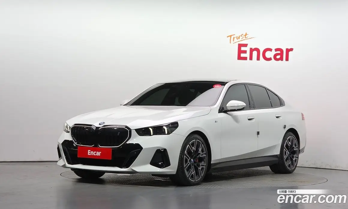 BMW i5 2024 0.2 автомат (гидро), фото 1 BMW i5 2024 0.2 автомат (гидро), фото 1