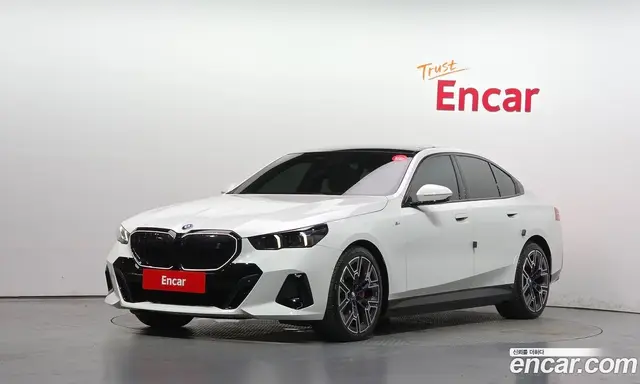 BMW i5, 2024, 28 013 км