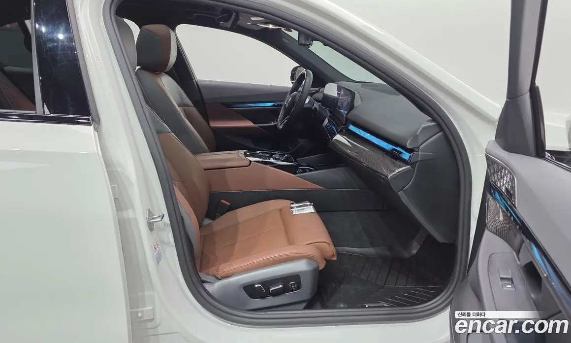 BMW i5 2024 0.2 автомат (гидро), фото 16 BMW i5 2024 0.2 автомат (гидро), фото 16