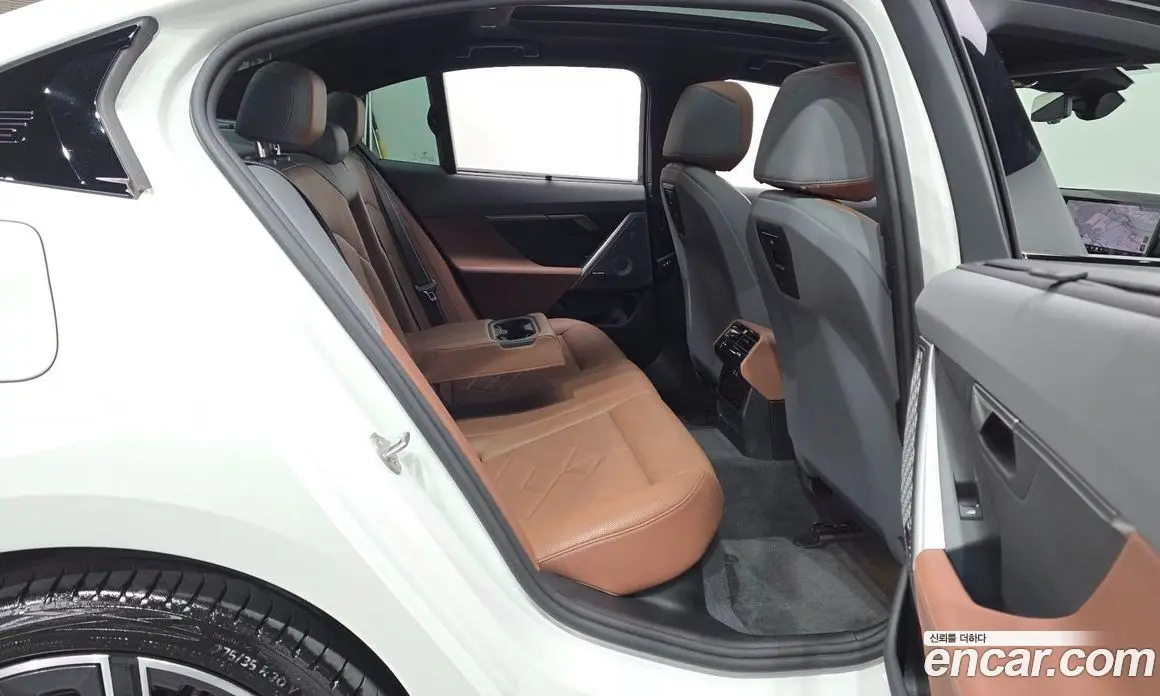BMW i5 2024 0.2 автомат (гидро), фото 17 BMW i5 2024 0.2 автомат (гидро), фото 17
