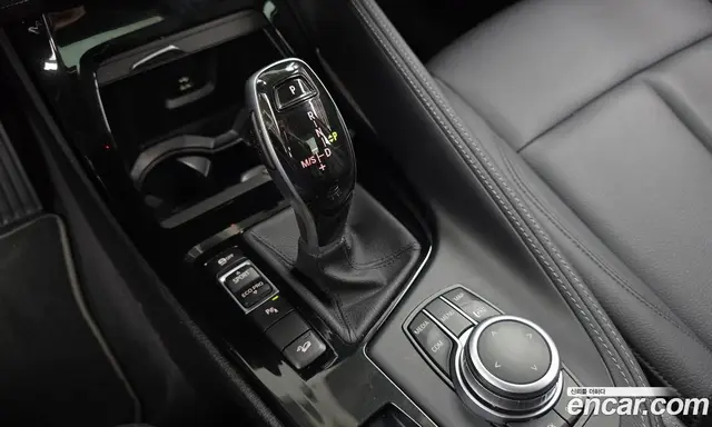 BMW X1 2022 2.0 автомат (гидро), миниатюра 12