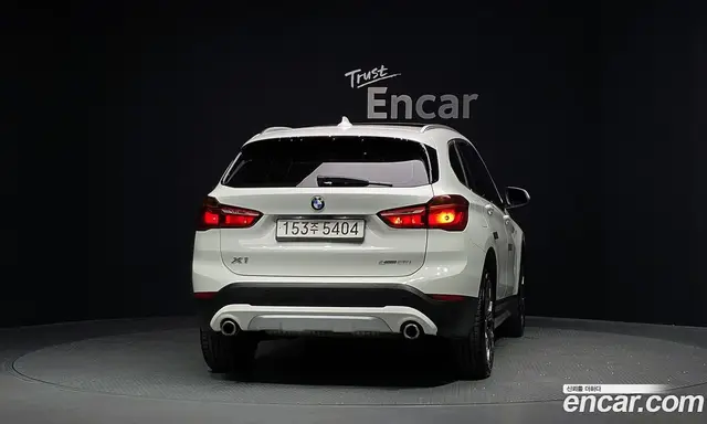 BMW X1 2022 2.0 автомат (гидро), миниатюра 4