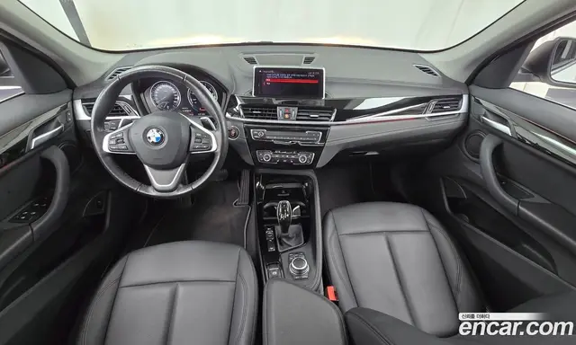 BMW X1 2022 2.0 автомат (гидро), миниатюра 10