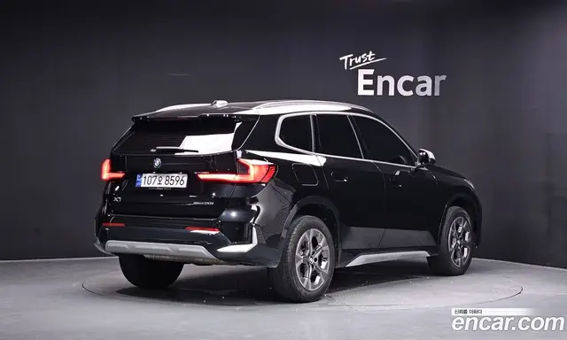 BMW X1 2024 2.0 автомат (гидро), миниатюра 2