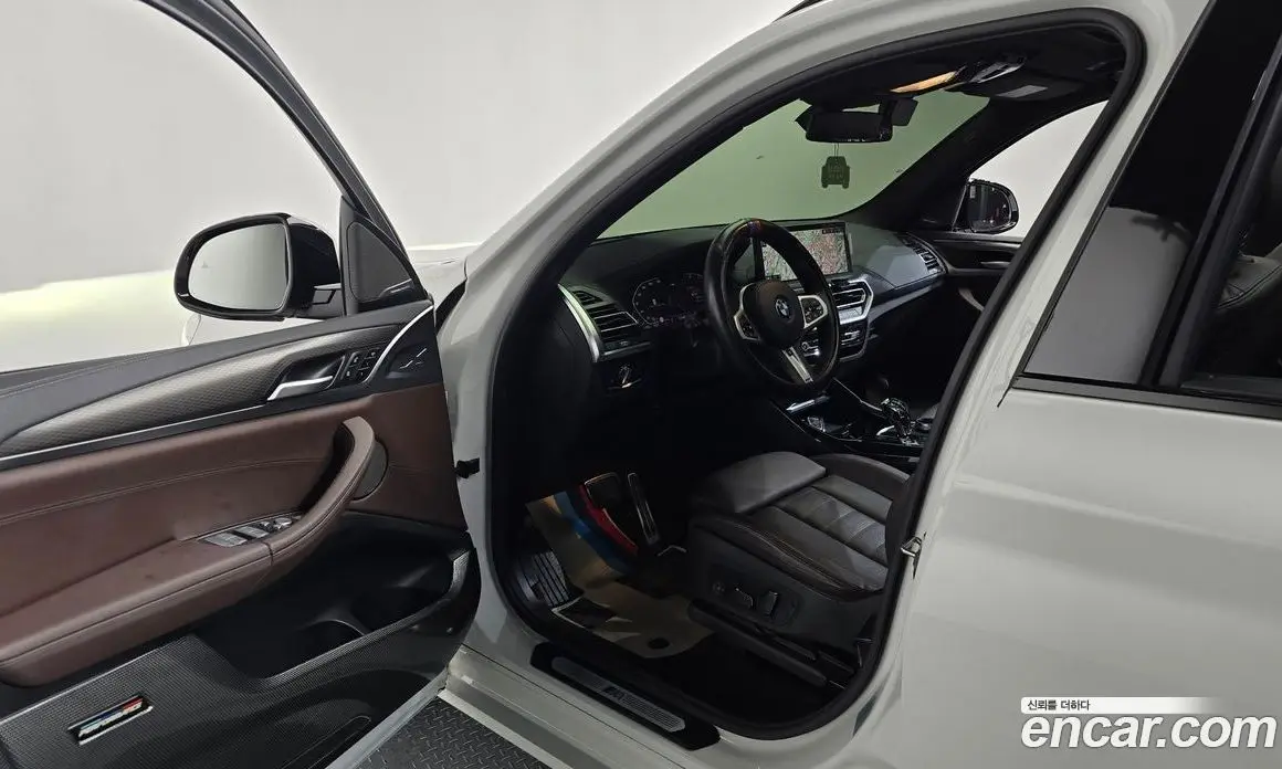 BMW X3 2024 2.0 автомат (гидро), фото 13