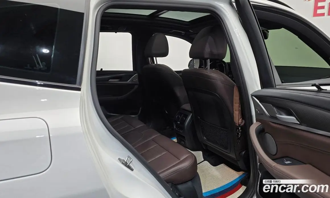 BMW X3 2024 2.0 автомат (гидро), фото 17