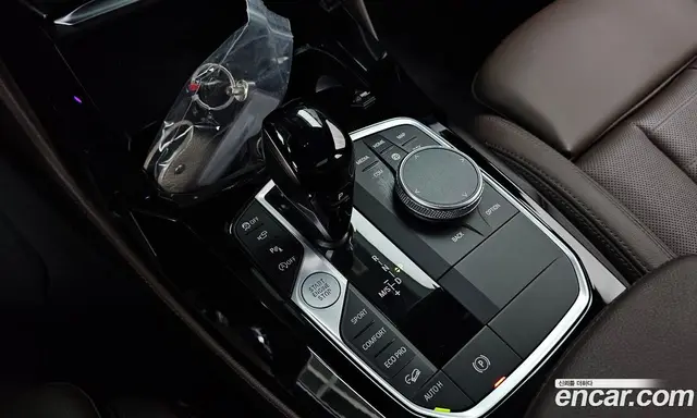 BMW X4 2023 2.0 автомат (гидро), миниатюра 12