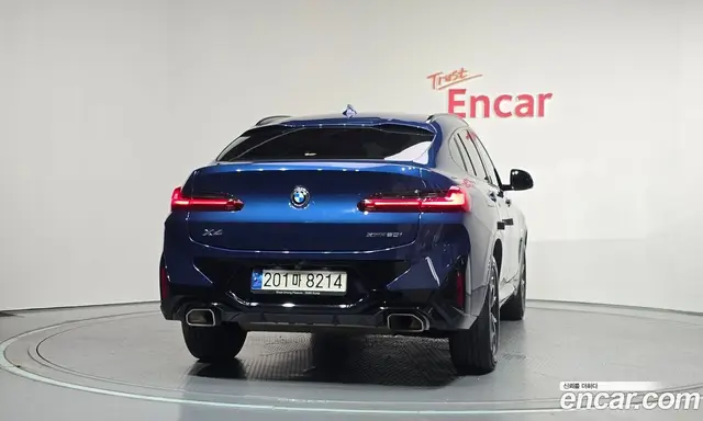 BMW X4 2023 2.0 автомат (гидро), миниатюра 4