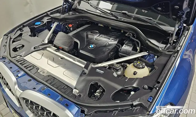 BMW X4 2023 2.0 автомат (гидро), миниатюра 6