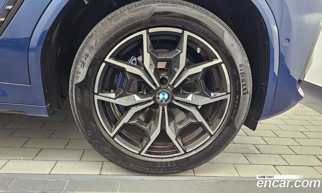 BMW X4 2023 2.0 автомат (гидро), миниатюра 7