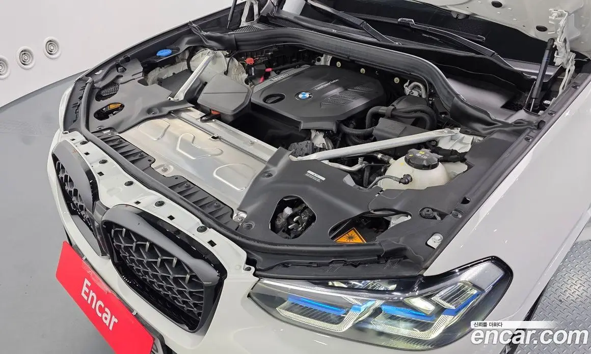 BMW X4 2023 2.0 автомат (гидро), фото 6 BMW X4 2023 2.0 автомат (гидро), фото 6