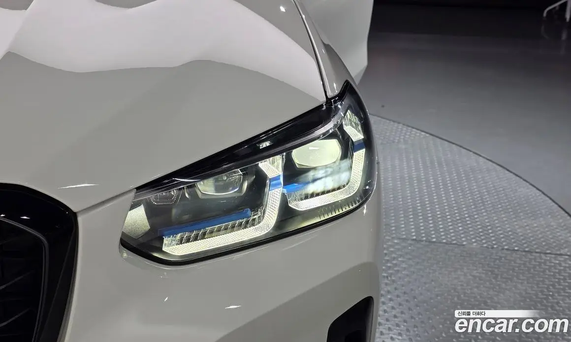 BMW X4 2023 2.0 автомат (гидро), фото 8 BMW X4 2023 2.0 автомат (гидро), фото 8