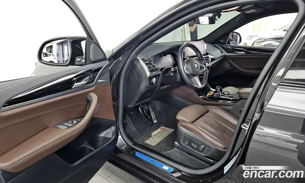 BMW X4 2024 3.0 автомат (гидро), фото 13
