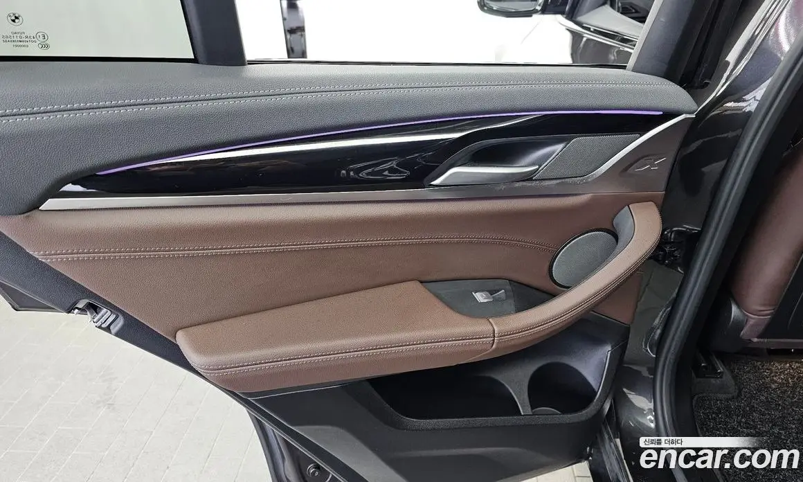 BMW X4 2024 3.0 автомат (гидро), фото 15