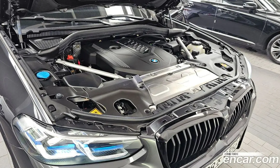 BMW X4 2024 3.0 автомат (гидро), фото 6