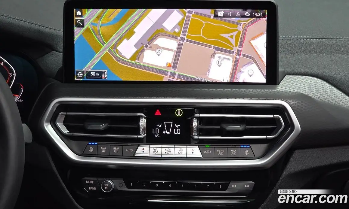 BMW X4 2025 2.0 автомат (гидро), фото 14