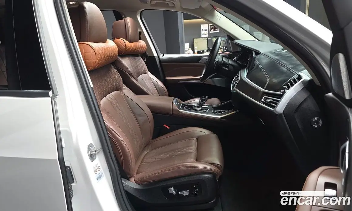 BMW X7 2021 3.0 автомат (гидро), фото 17 BMW X7 2021 3.0 автомат (гидро), фото 17