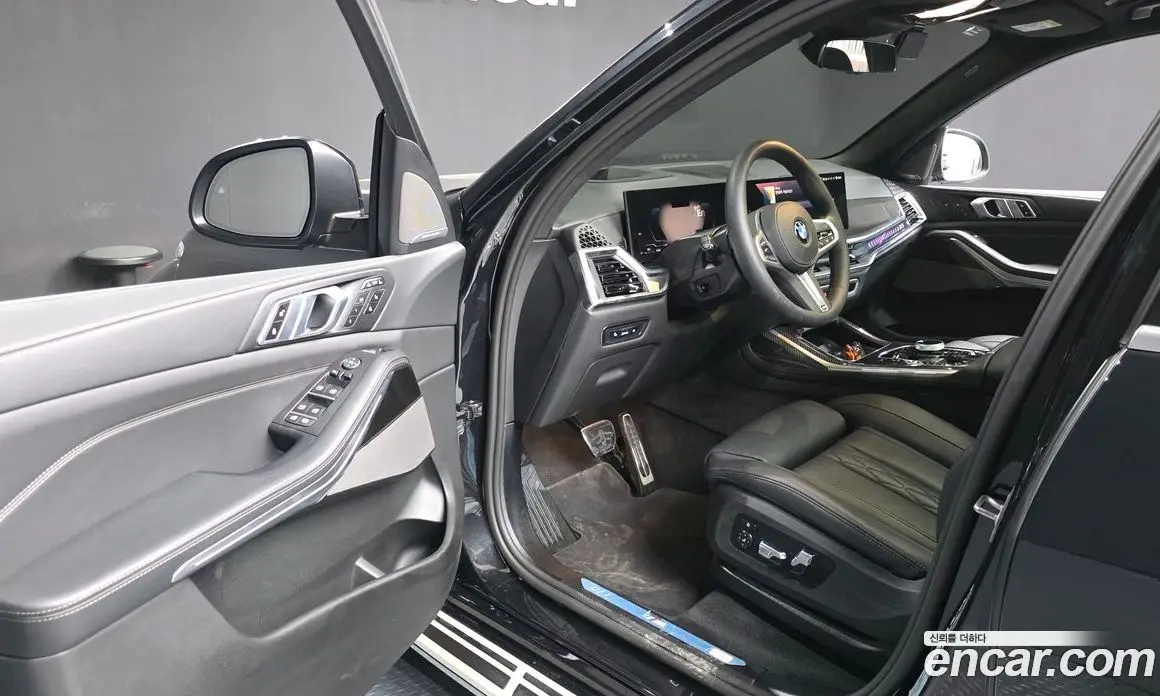 BMW X7 2025 3.0 автомат (гидро), фото 12
