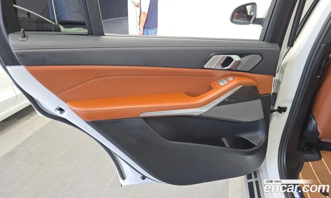 BMW X7 2025 3.0 автомат (гидро), фото 15